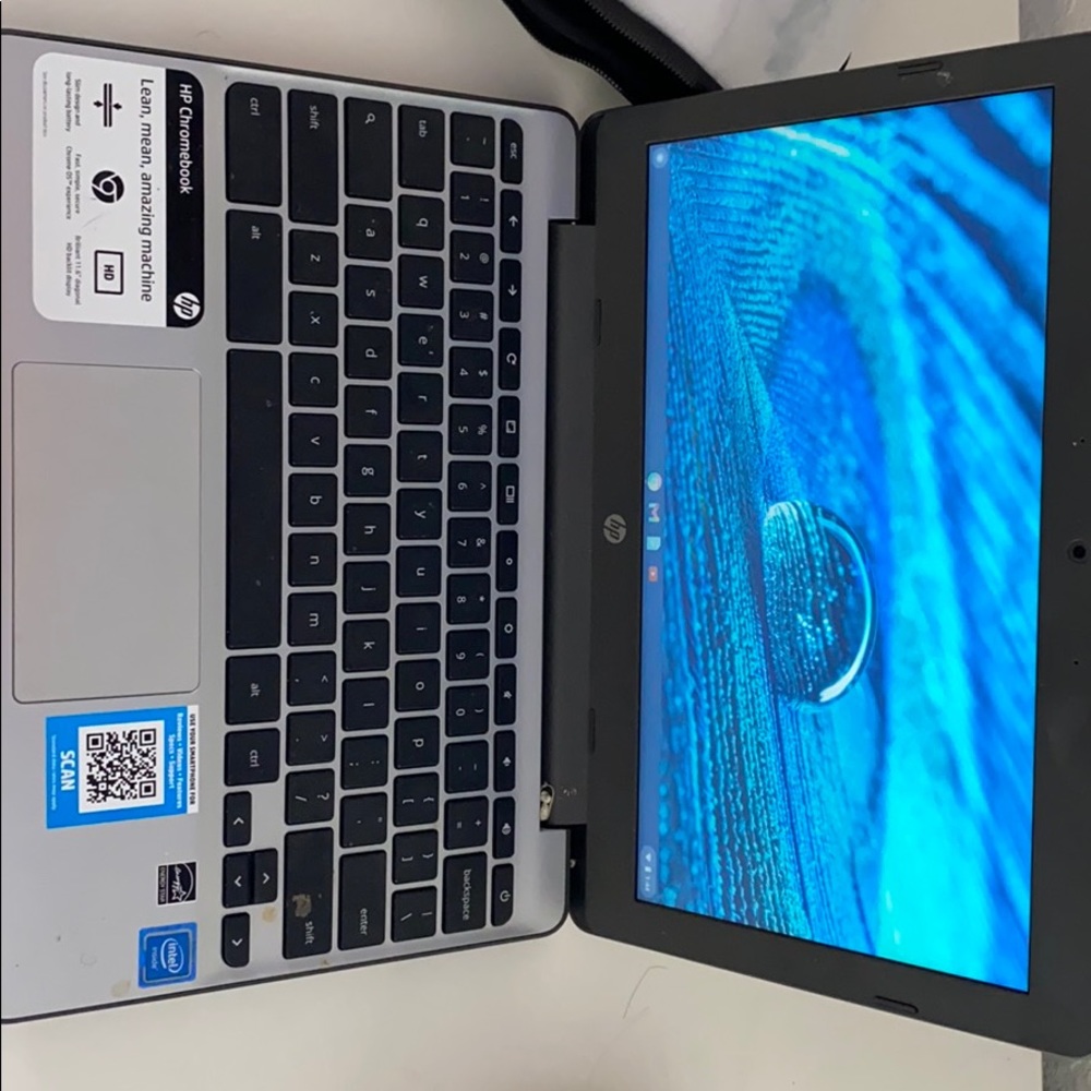 Latest Version Chrome Book. 2020 - image 2